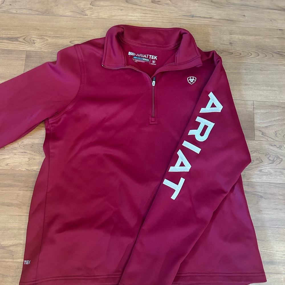 Women’s Ariat quarter zip cool series- size medium